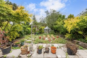 Photo 23- click for photo gallery